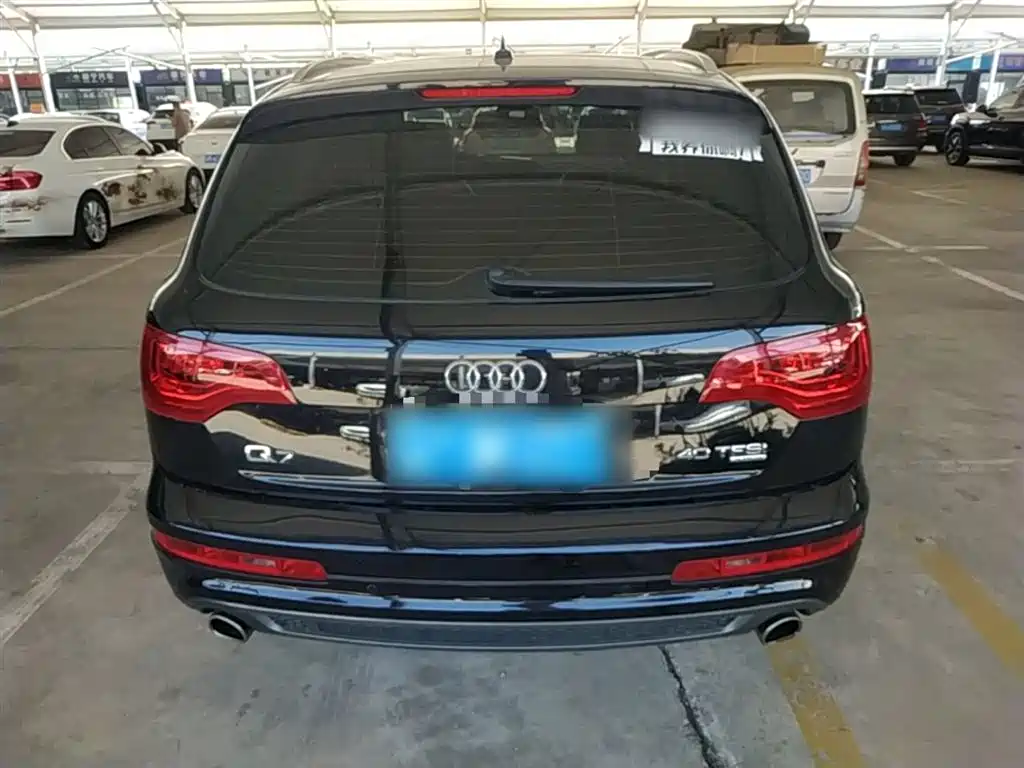 Фото 6 - Audi Q7