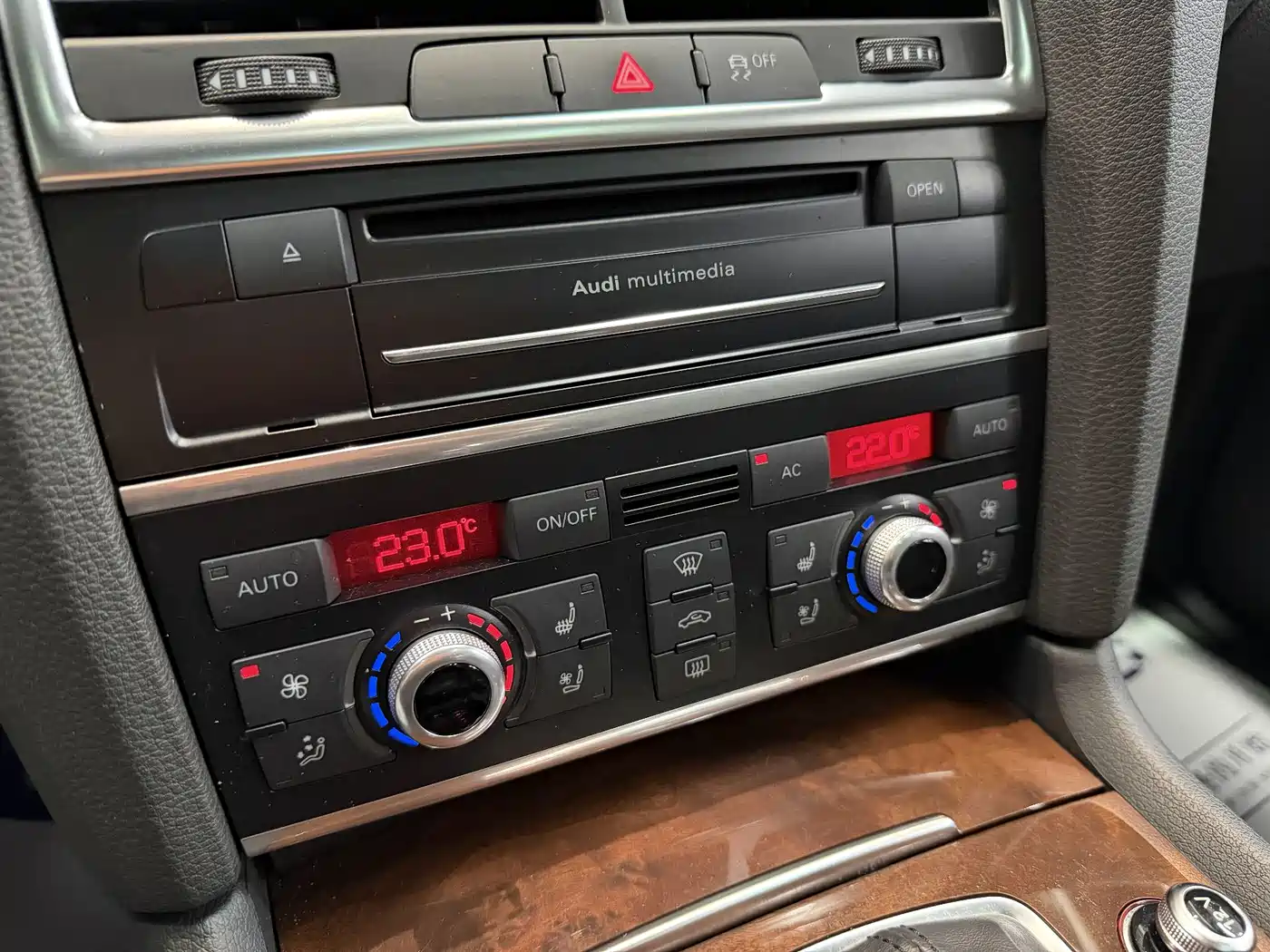 Audi Q7 2012 3.0 TDI Leading Edition фото 8