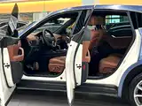 Photo 14 - Maserati Levante