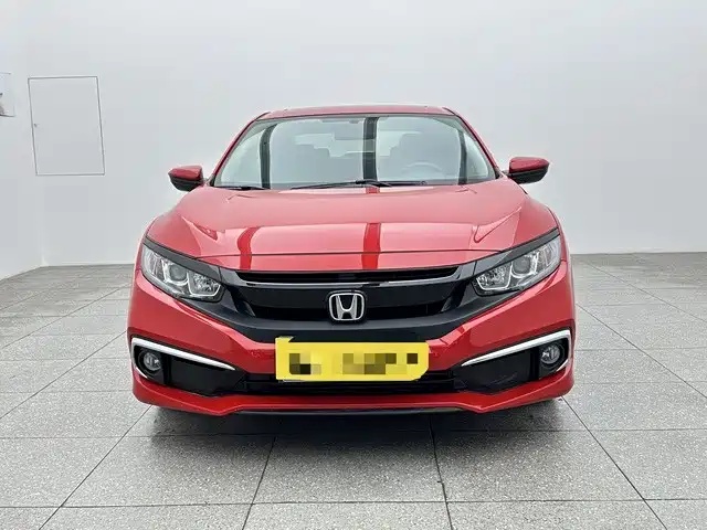 Фото 2 - Honda Civic