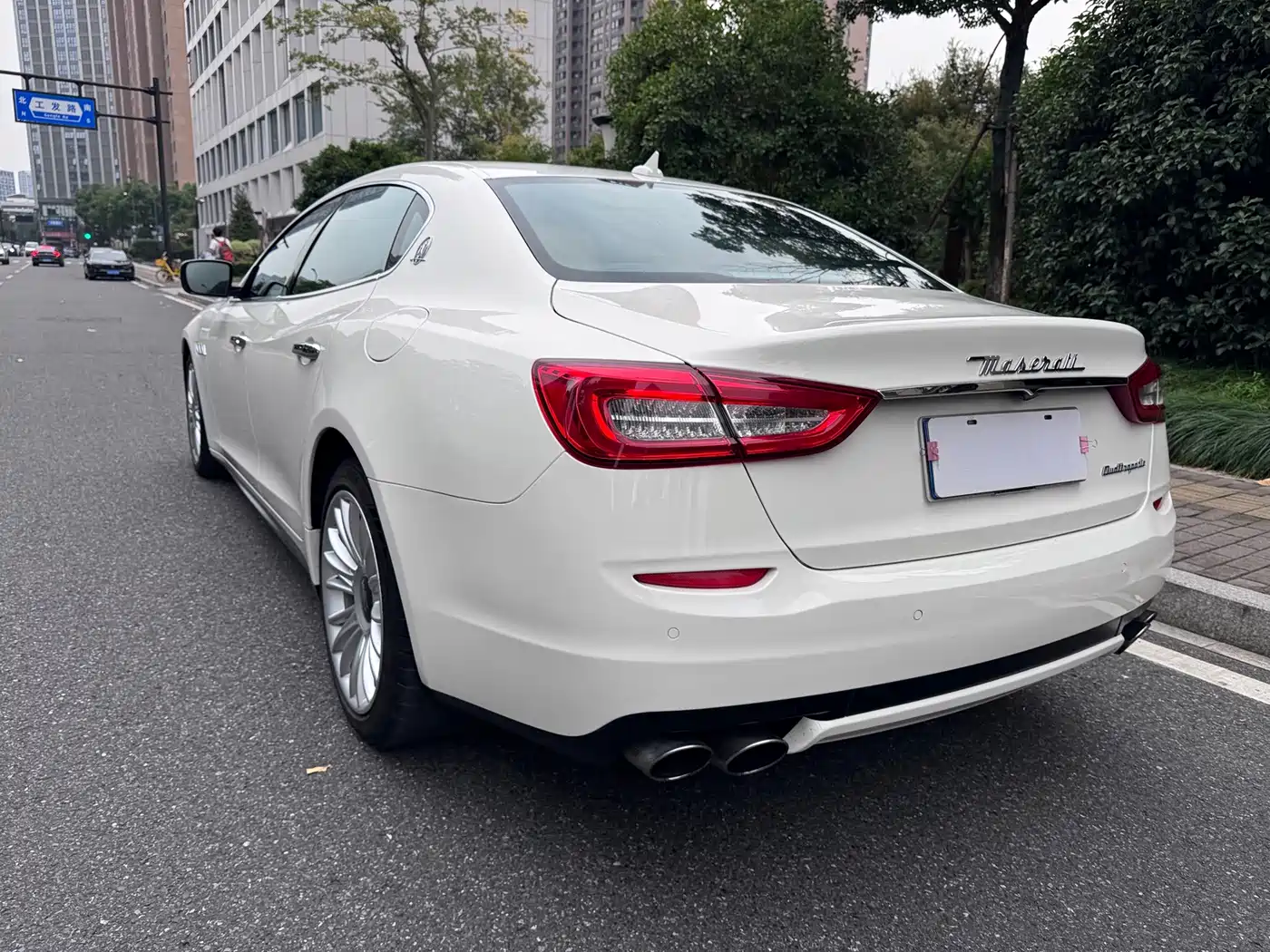 Maserati Quattroporte 2014 2013 3.0T Standard