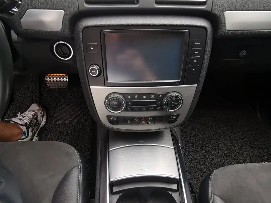 Mercedes-Benz R-Class 2014 R 320 4MATIC Business фото 9