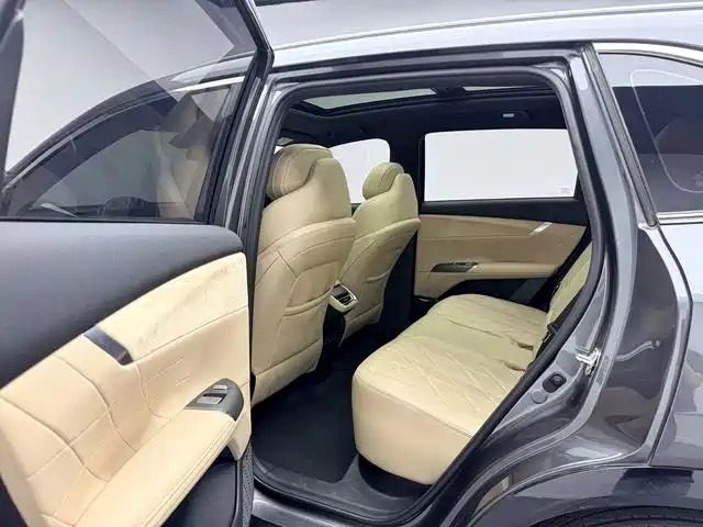 Фото 14 - Changan CS75 PLUS