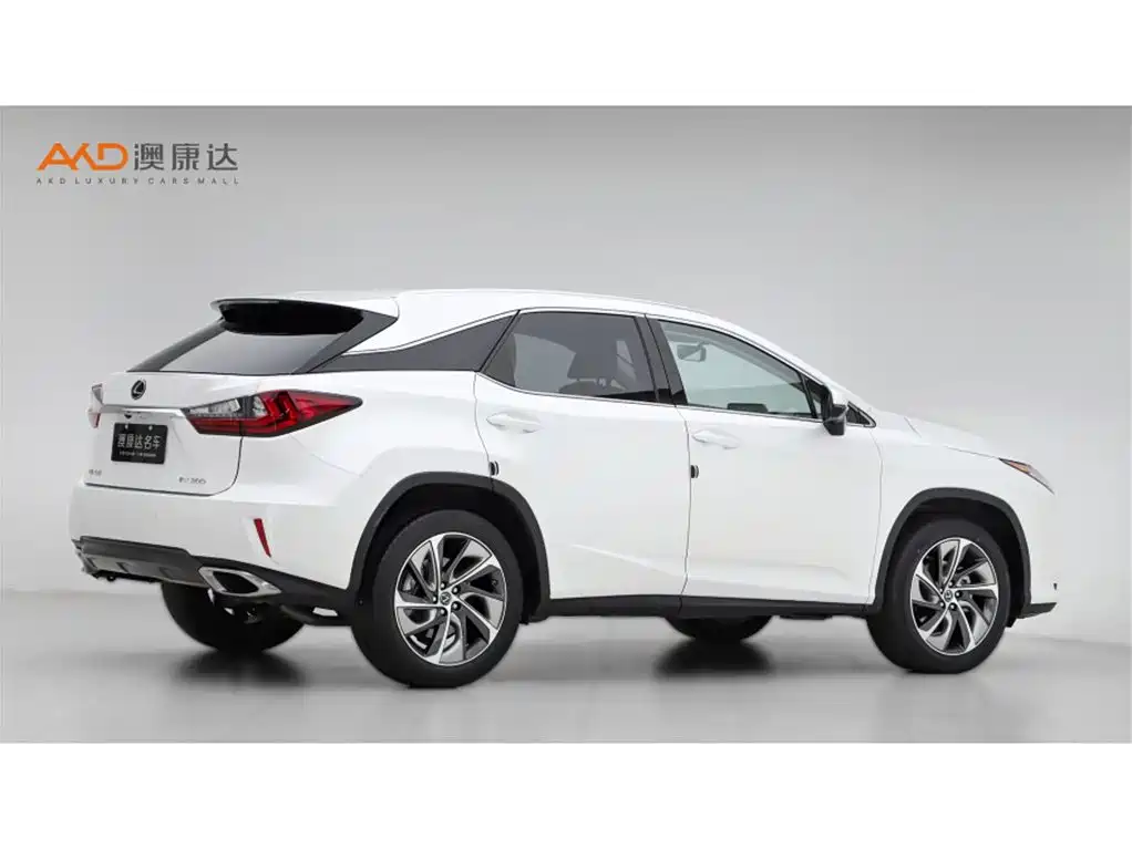 Photo 3 - Lexus RX