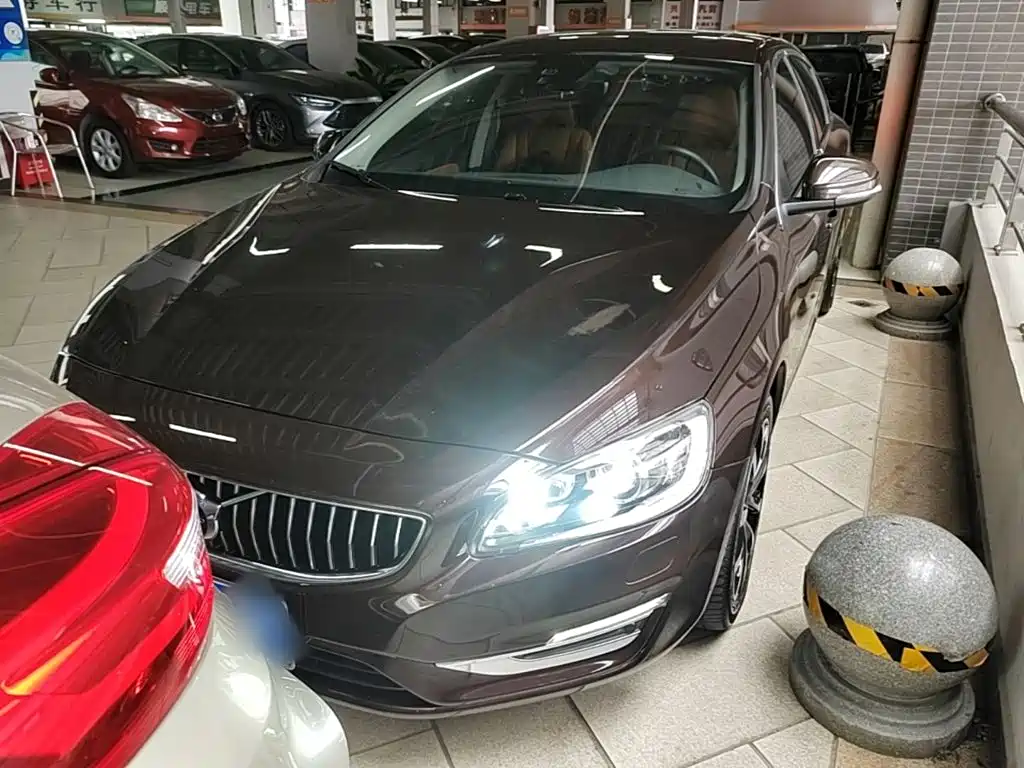 Volvo S60 2018 2018 S60L T3 Momentum