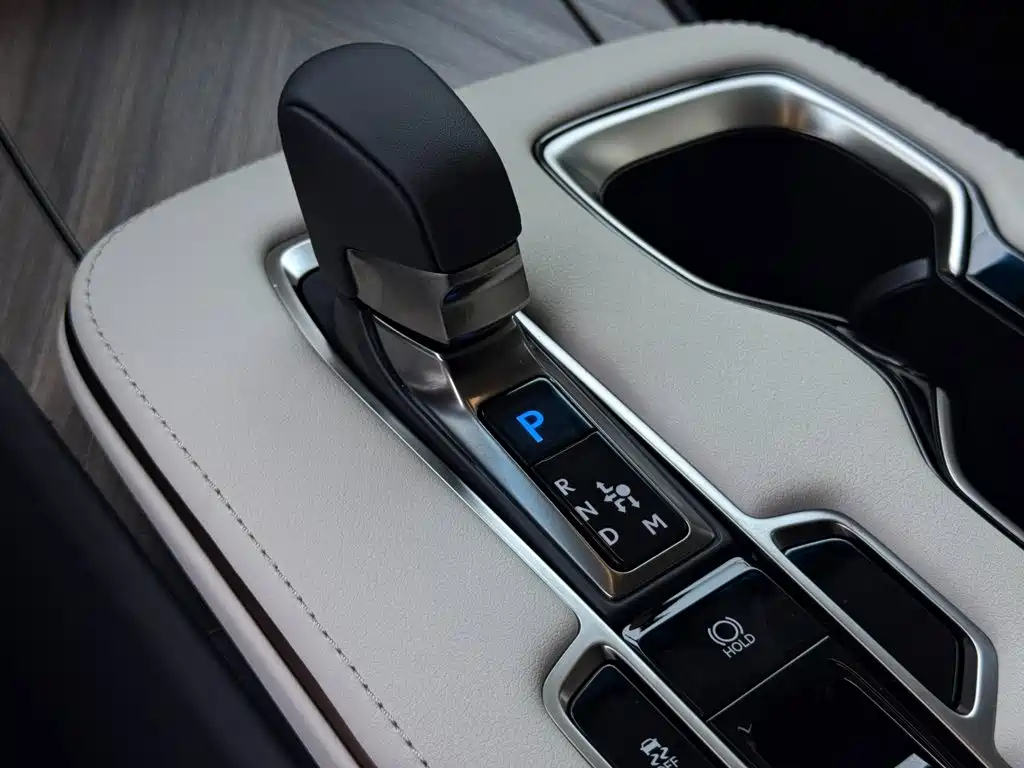Lexus LM 2025 2025 Model 500h Six-Seater Prestige Edition