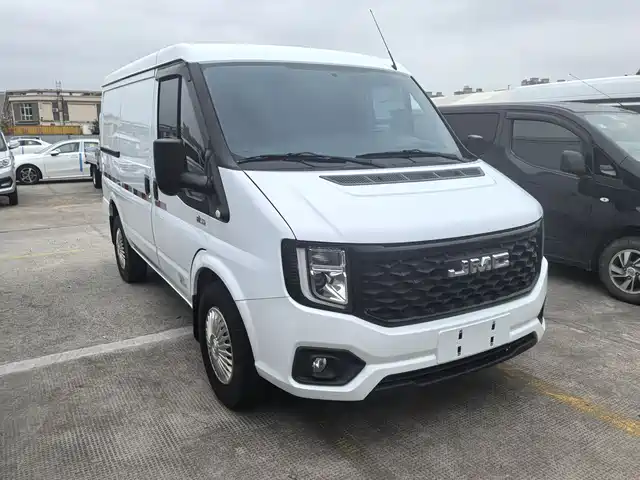 JMC Fushun 2.0T, механическая коробка, короткая база, низкая крыша, коммерческий, фургон, 2/3, мест, подъёмная задняя дверь
