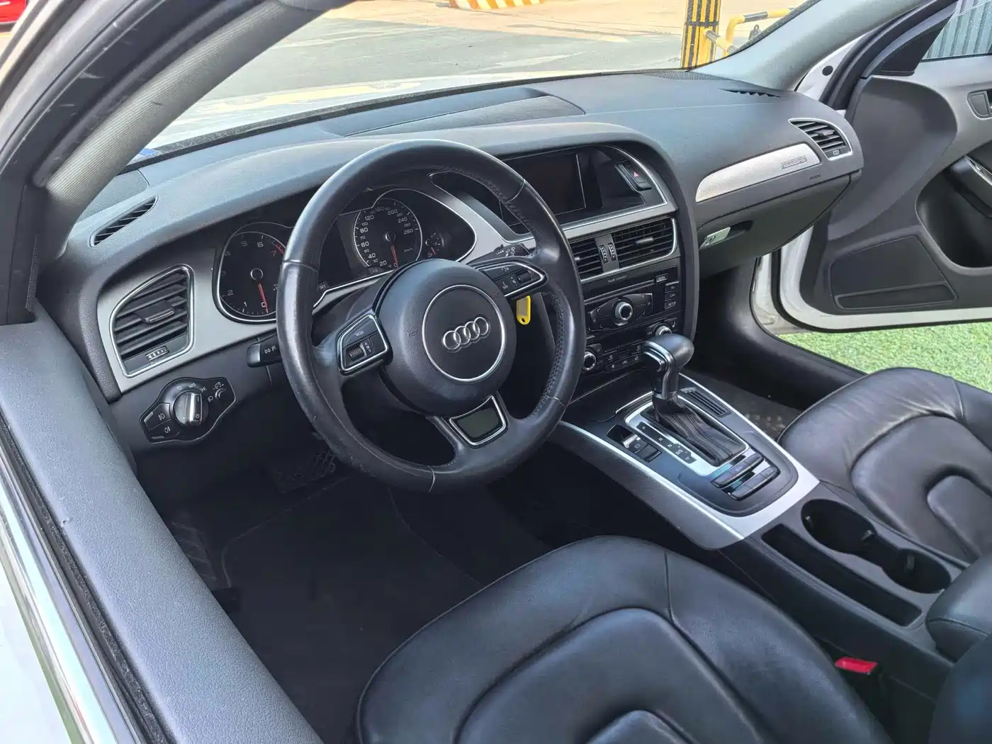 Audi A4 (Import) 2013 40 TFSI allroad quattro Comfort фото 7