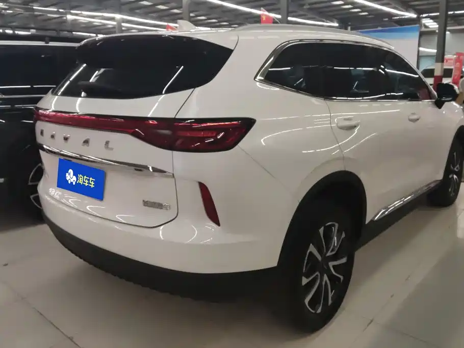 Photo 3 - Haval H6