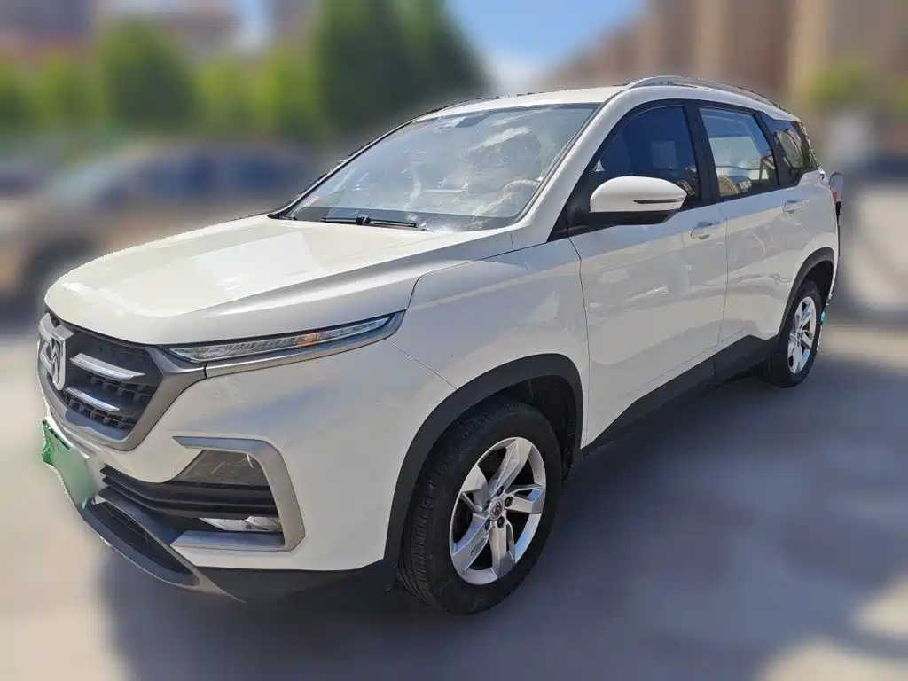 Baojun 530 2019 2019 1.5T Manual Elite (7-seater) China V