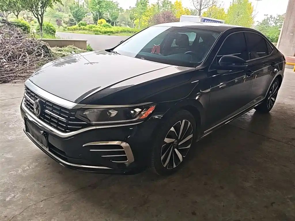 Volkswagen Passat 2023 Facelift 330TSI Elite Edition фото 2
