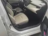 Фото 8 - Toyota Corolla