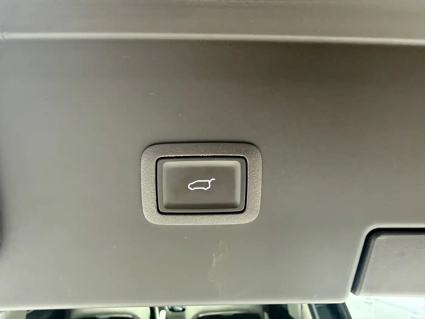 Hongqi HQ9 2023 2023 2.0T Smart Connect Flagship