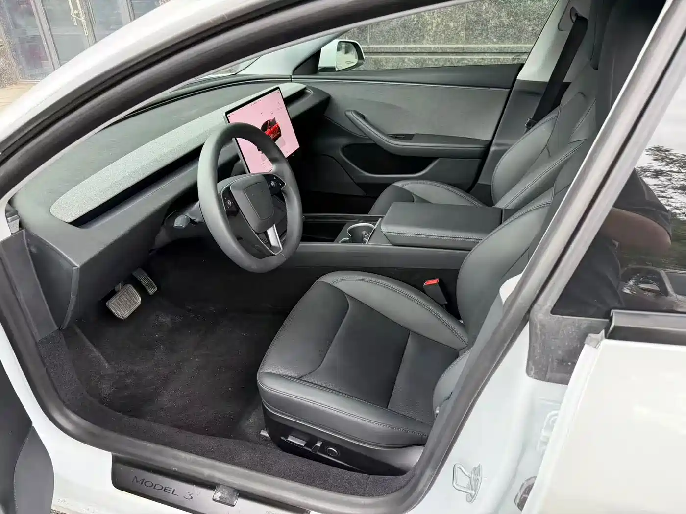 Tesla Model 3 2026 2025 Model Year Facelift Long Range Rear-Wheel Drive