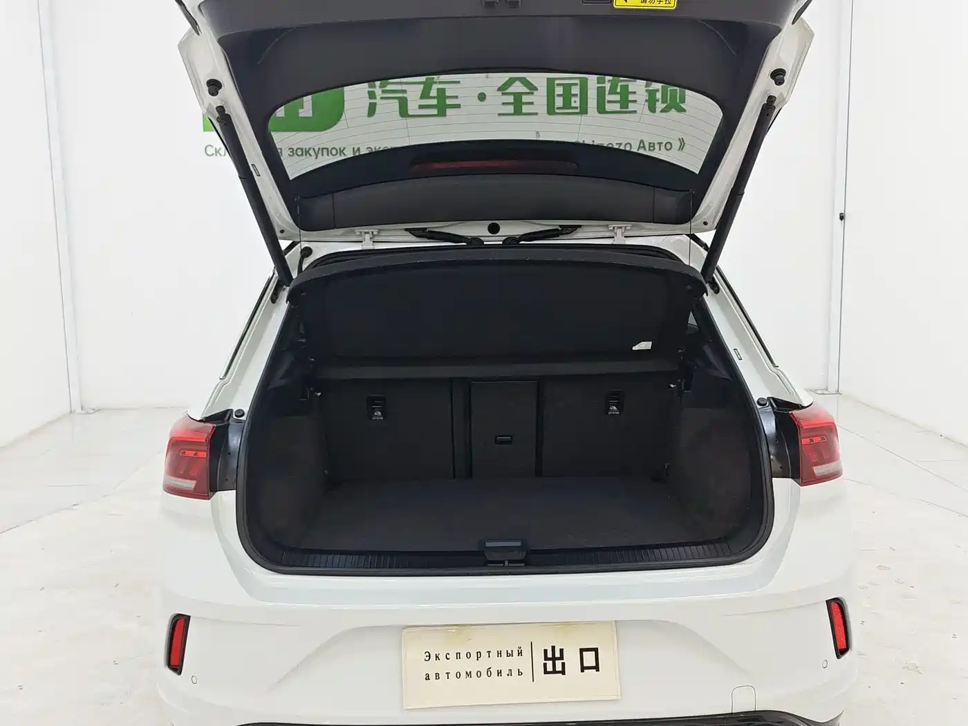 Volkswagen T-ROC 2022 280TSI DSG 2WD R-Line Pro PLUS фото 15