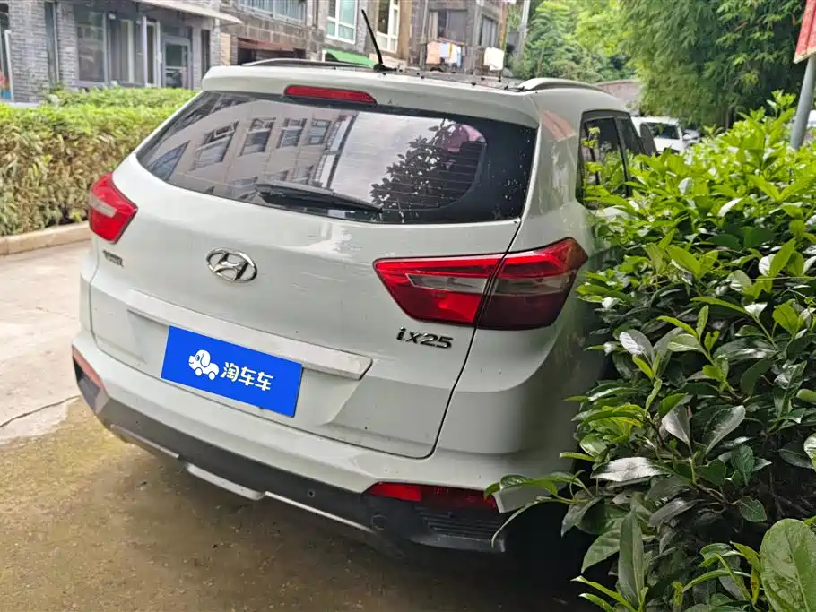 Hyundai Beijing Hyundai ix25 2015 1.6L Automatic 2WD Smart GLS фото 2