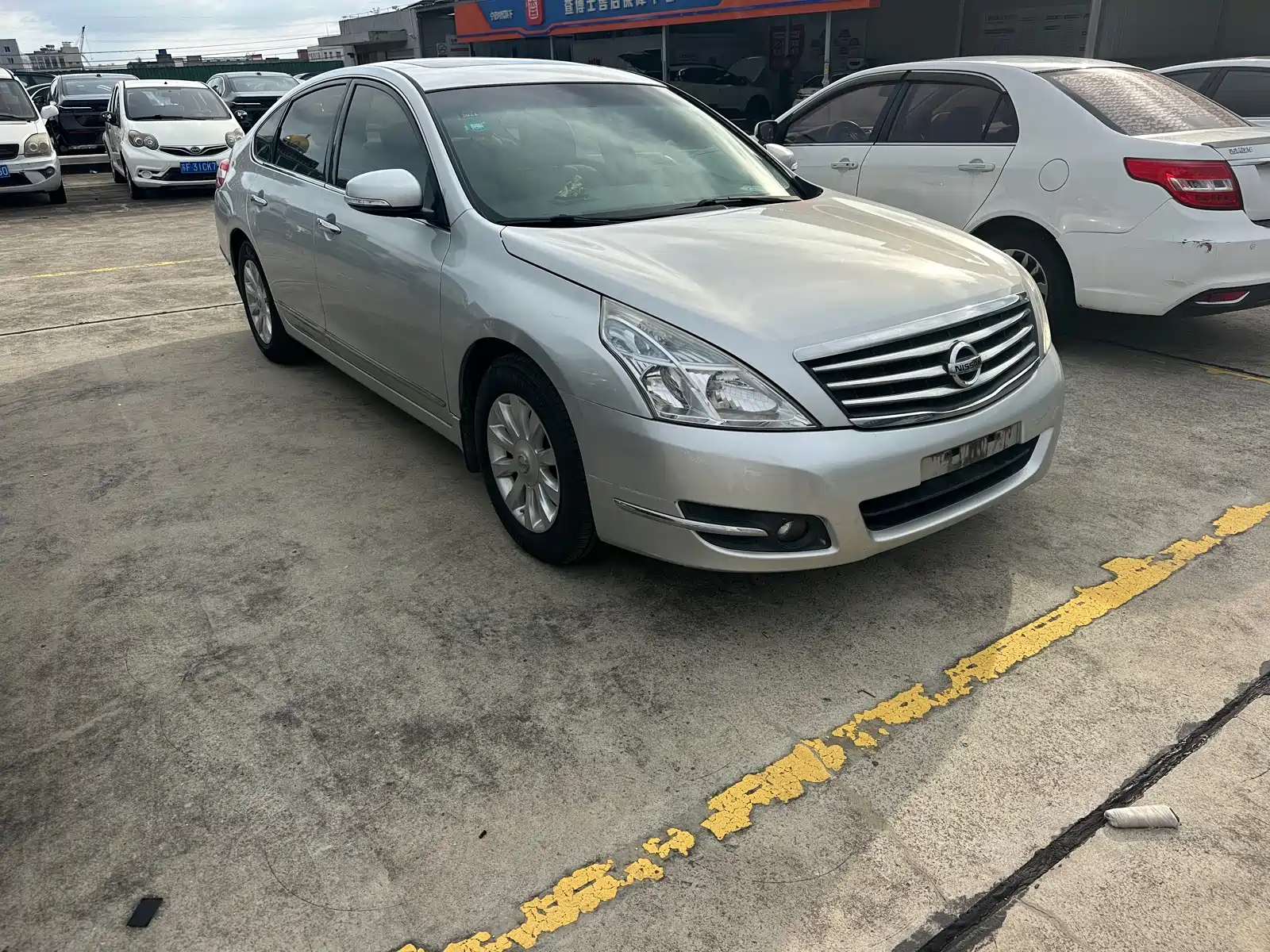 Photo 3 - Nissan Teana
