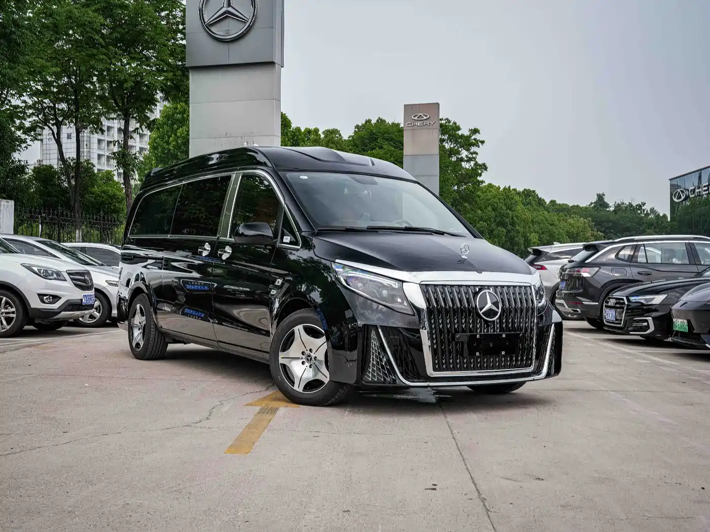 Mercedes-Benz Vito 2026 2024 2.0T Business 7-Seater