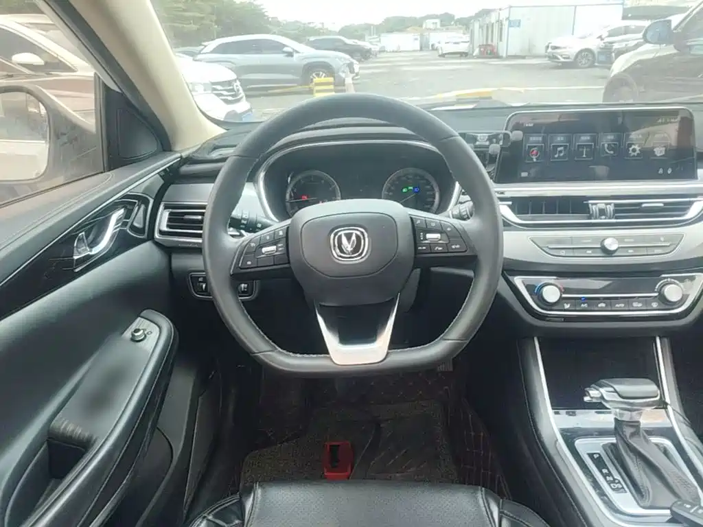 Changan Ruicheng CC 2021 2021 Blue Whale Edition 1.5T DCT Luxury
