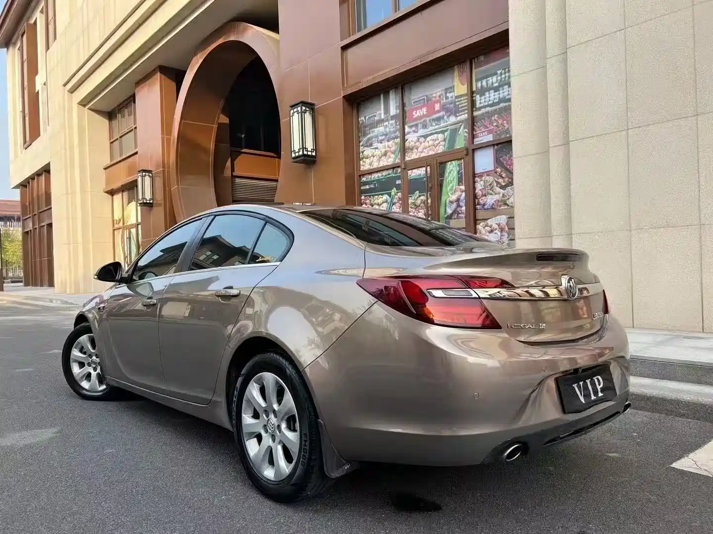 Фото 4 - Buick Regal