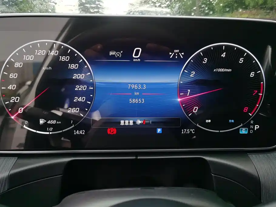 MERCEDES-BENZ C CLASS