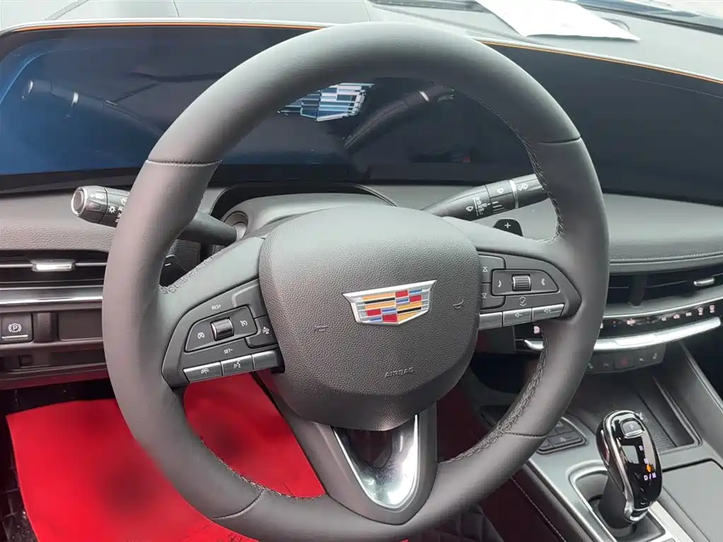 Cadillac CT5 2024 28T Luxury Model Pro фото 3