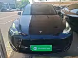 Photo 3 - Tesla Model Y