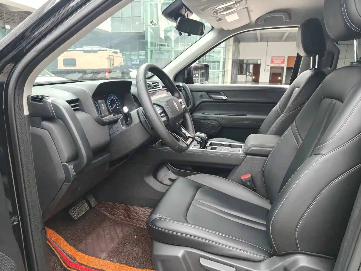 Jiangling Dadao 2025 2025 Allrounder Mountain Edition Flatbed 2.3T Diesel Automatic 4WD Comfort