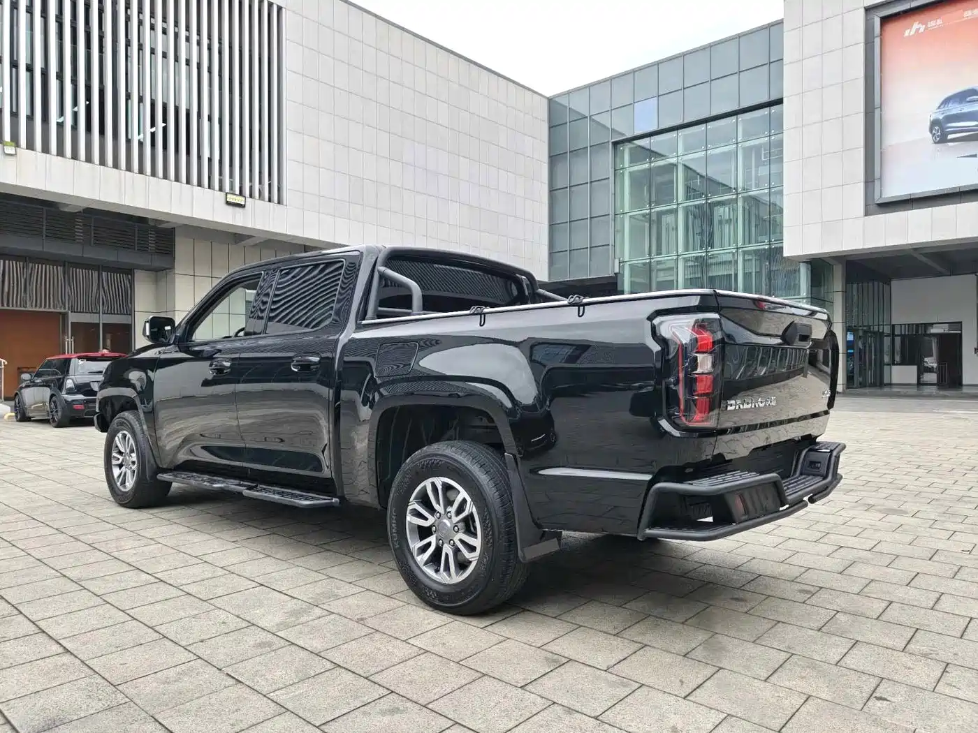Jiangling Dadao 2025 2025 Allrounder Mountain Edition Flatbed 2.3T Diesel Automatic 4WD Comfort