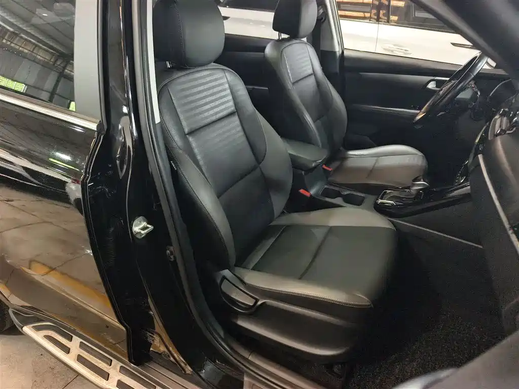 Kia Sportage 2019 2.0L Automatic Smart Luxury Edition фото 3