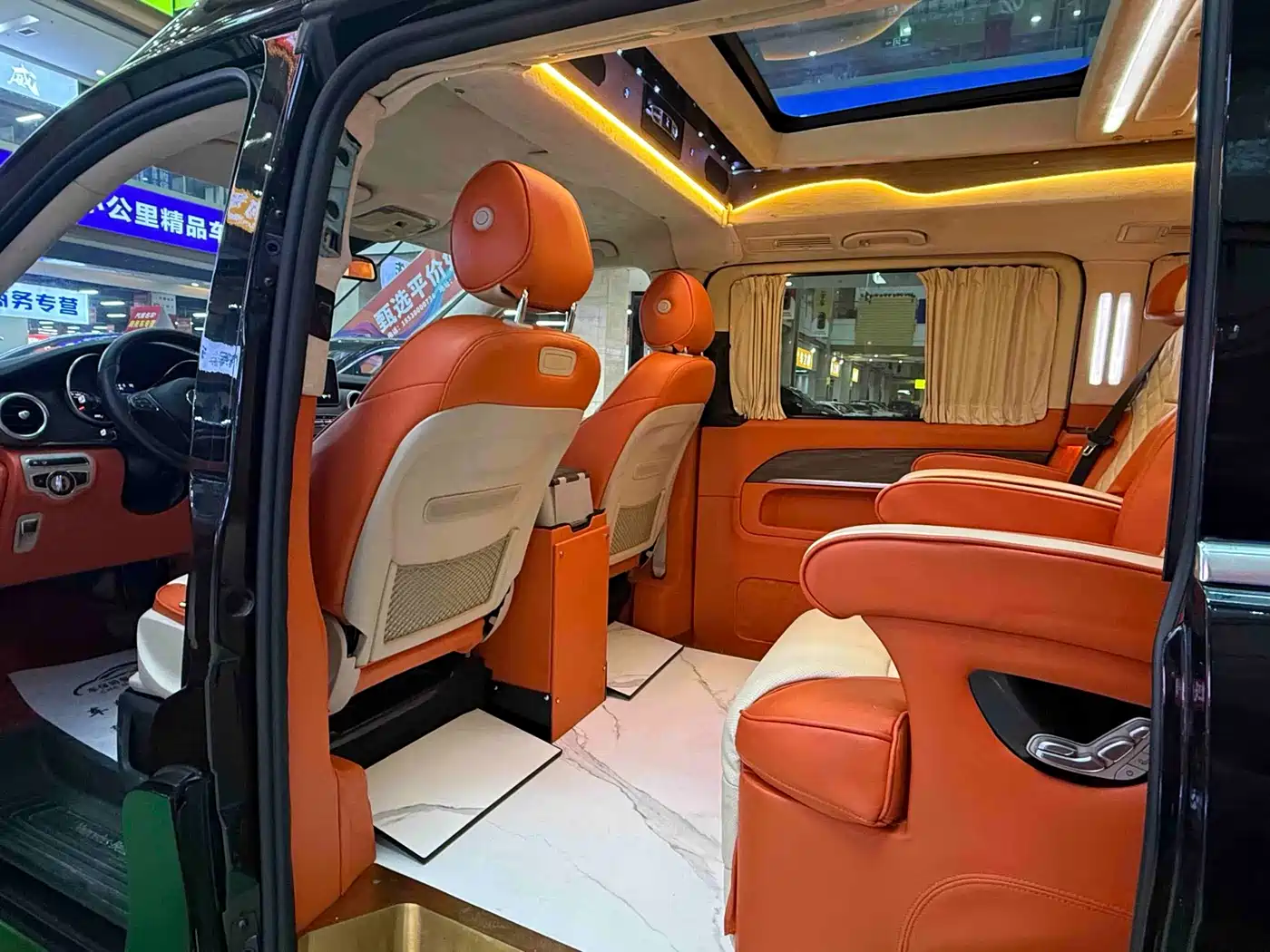 Mercedes-Benz V-Class 2018 2018 V 260 L Premium Long Version China V