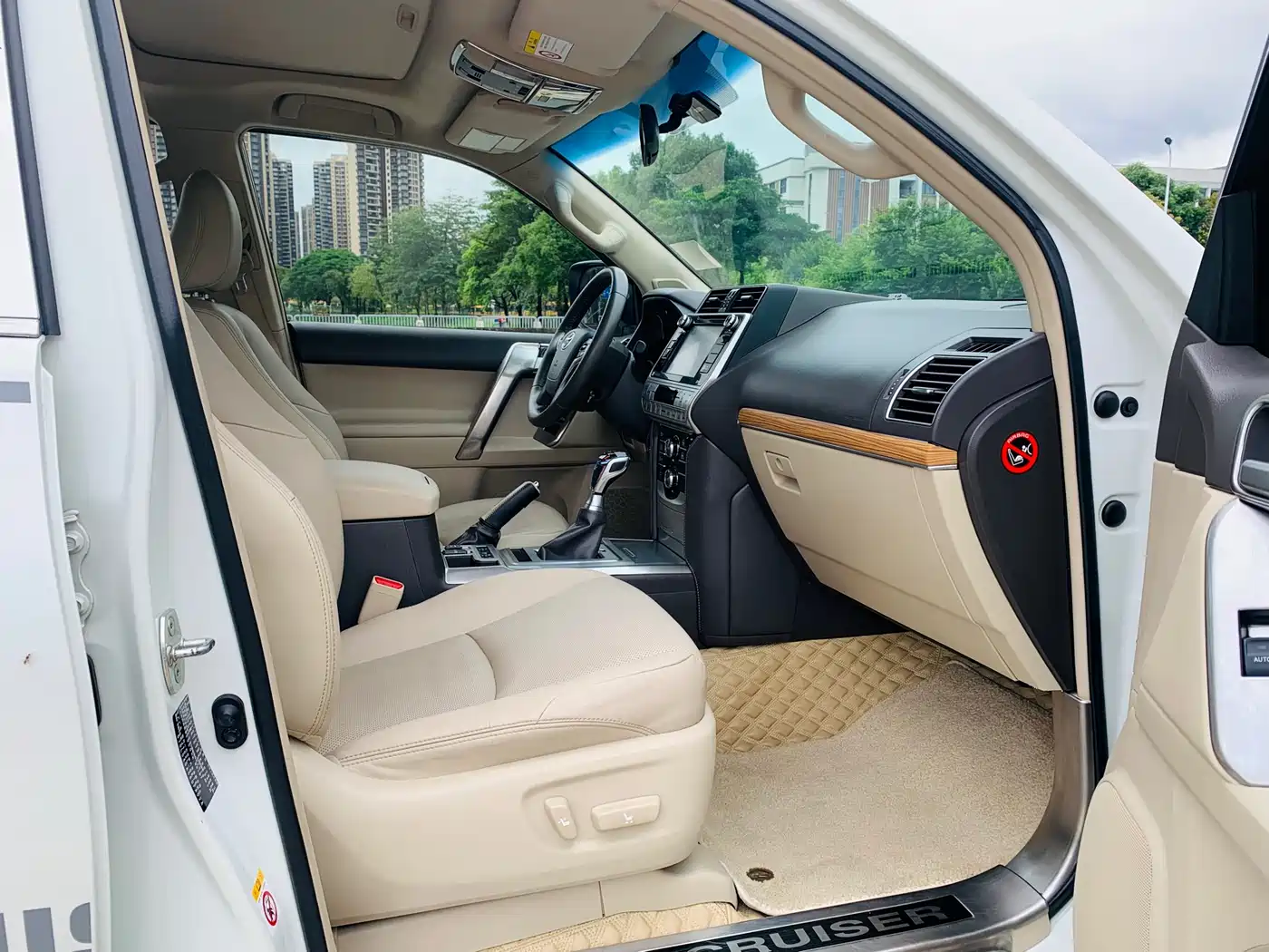 Toyota Prado 2018 3.5L Automatic TX-L NAVI Rear-mounted Spare Tire фото 10