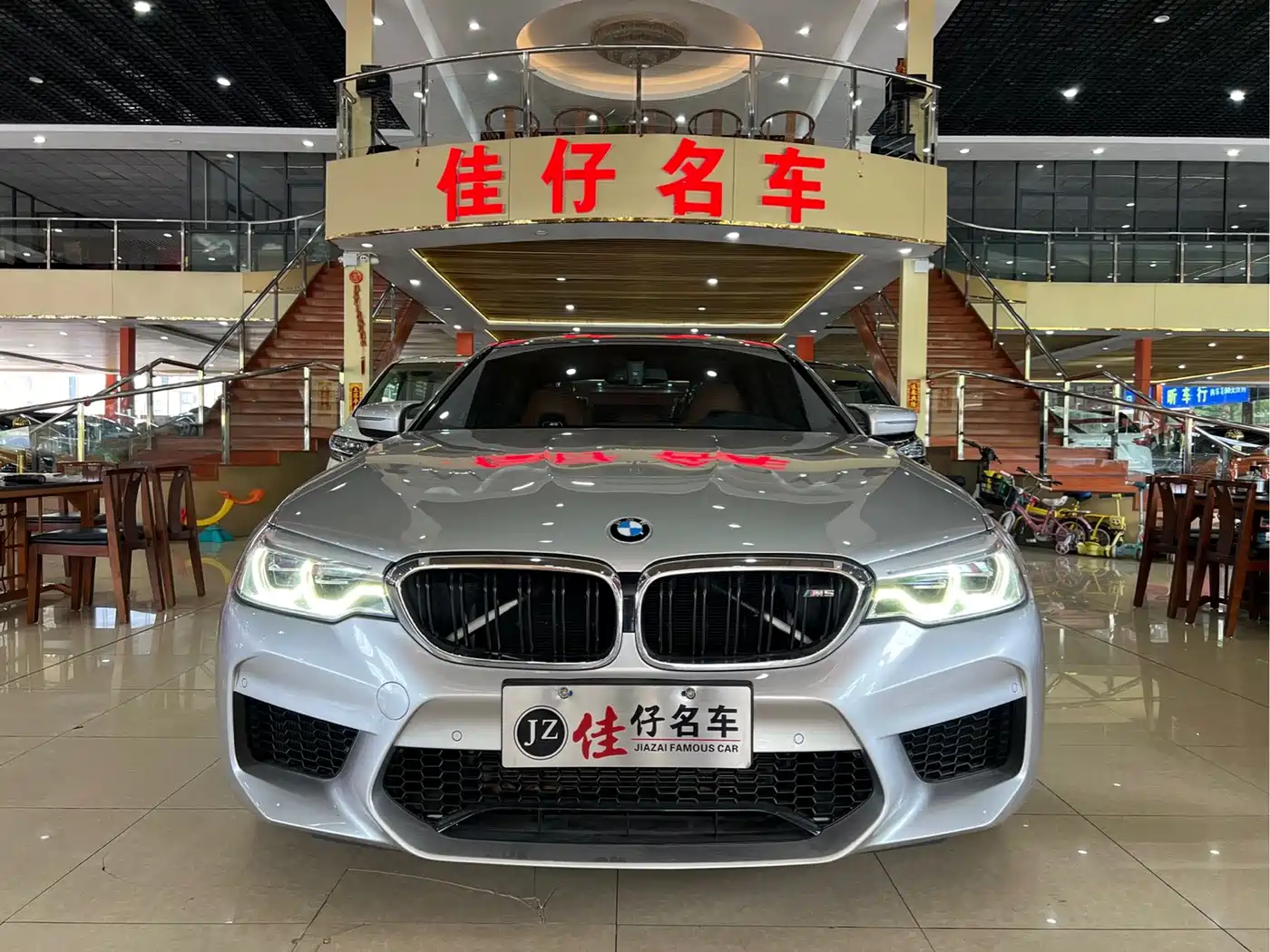 BMW M5 2019 2018 M5