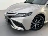 Фото 11 - Toyota Camry