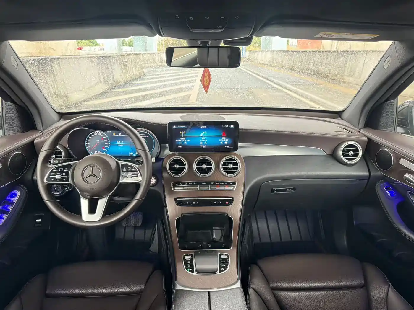 Mercedes-Benz GLC 2020 GLC 260 L 4MATIC Luxury фото 5