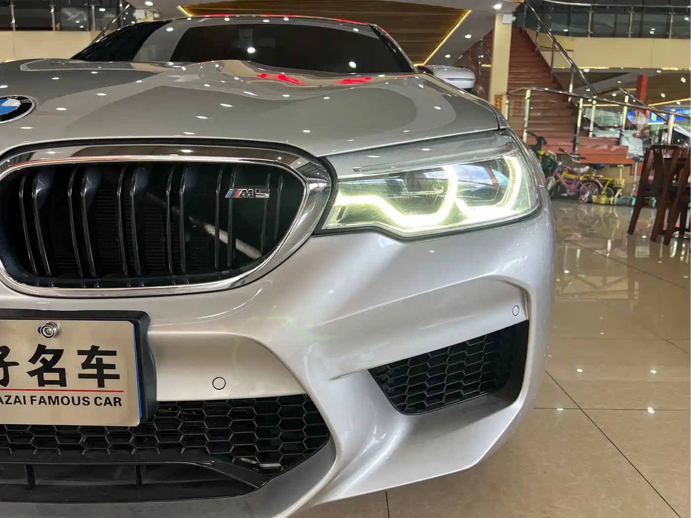 BMW M5 2019 2018 M5