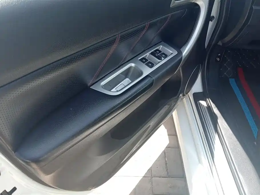 Haval H6 2016 Upgrade Edition 1.5T Automatic 2WD Elite Type фото 6