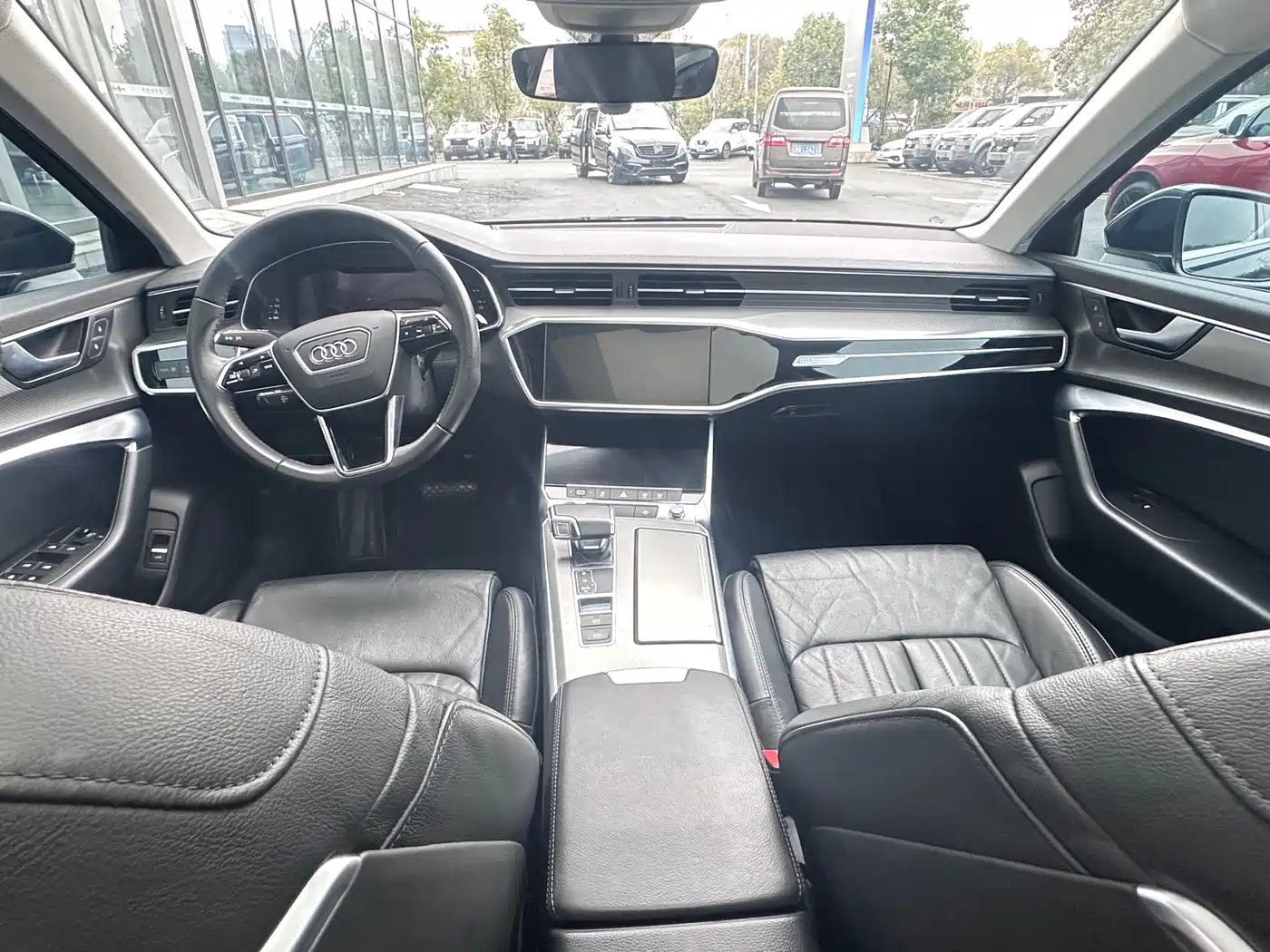 Audi A6L 2019 40 TFSI Luxury Dynamic фото 9