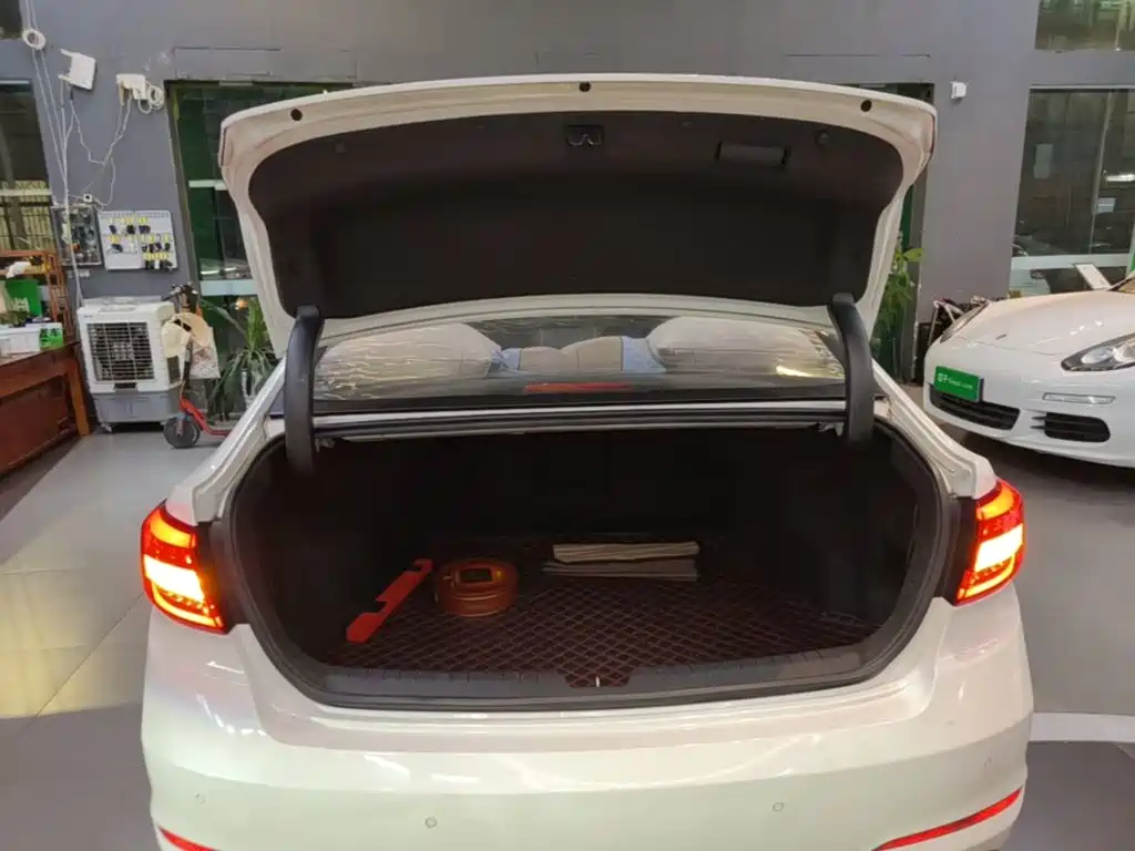 Hyundai Sonata 2016 2015 1.6T DLX Premium