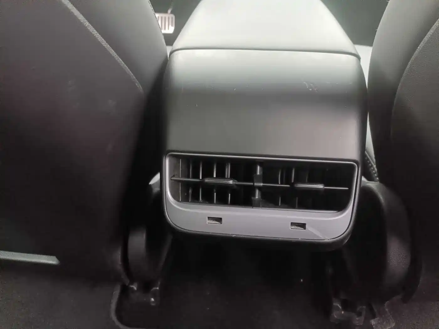 TESLA MODEL 3 (IMPORTED)