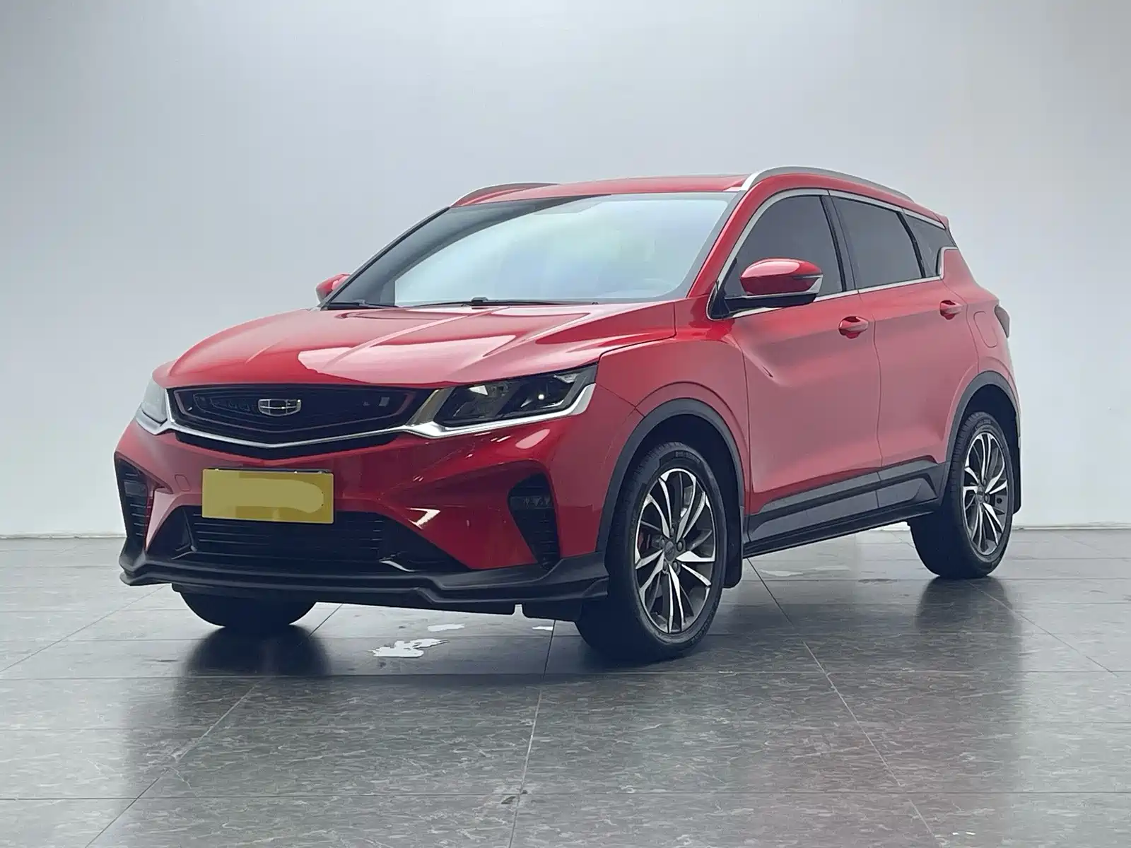 Фото 1 - Geely Coolray