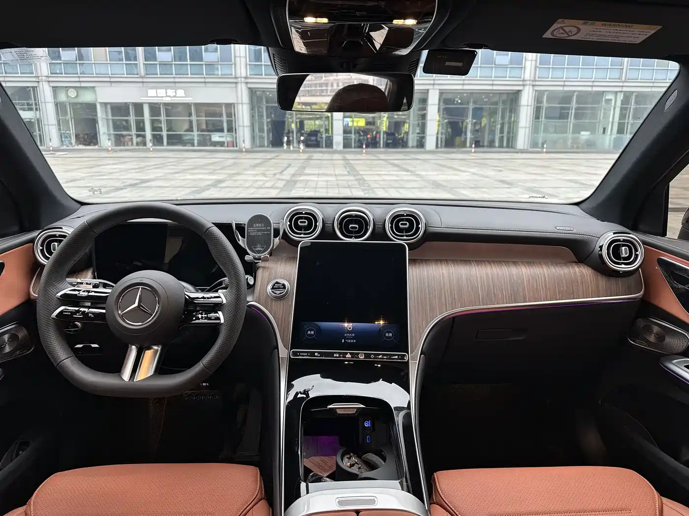 Mercedes-Benz GLC 2025 GLC 300 L 4MATIC Dynamic 5-seater фото 6
