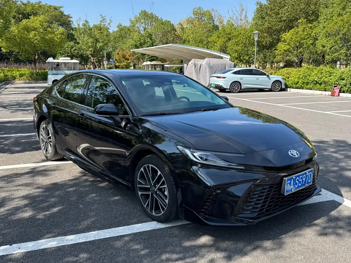 Similar car