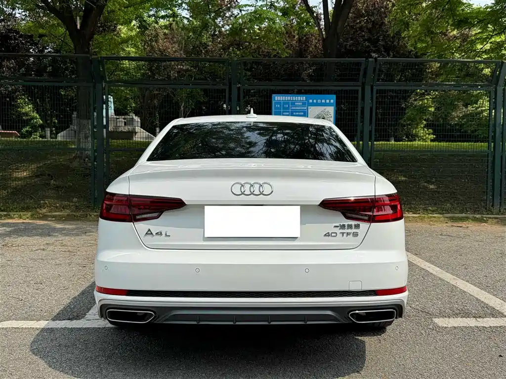 Audi A4L 2018 30th Anniversary 40 TFSI Fashion фото 11
