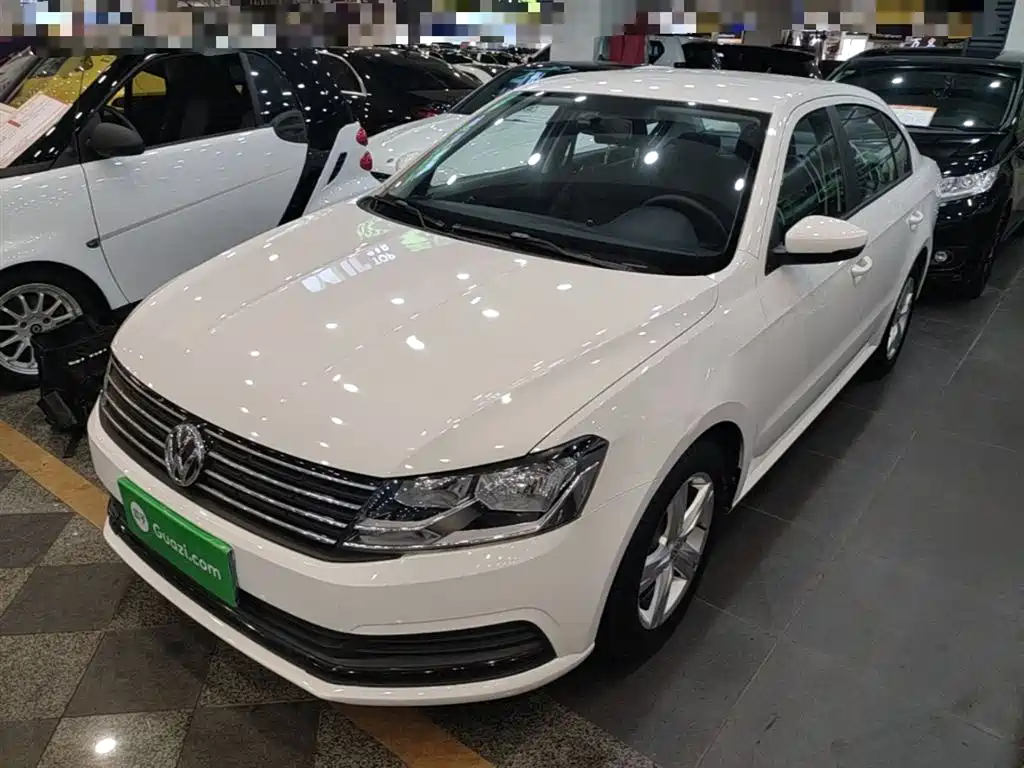 Volkswagen Lavida 2017 1.6L Automatic Trend Edition фото 2