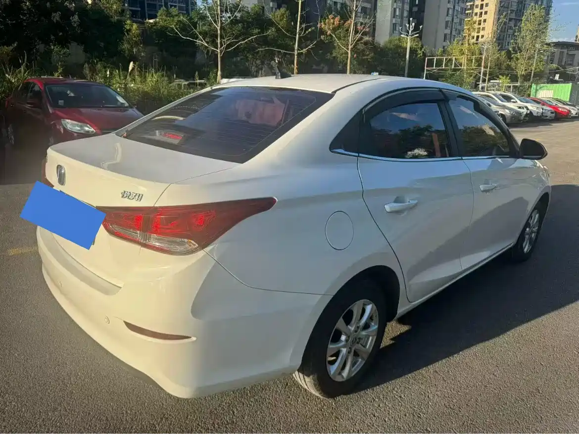 Changan Yuexiang 2018 2018 1.5L DCT Luxury China V