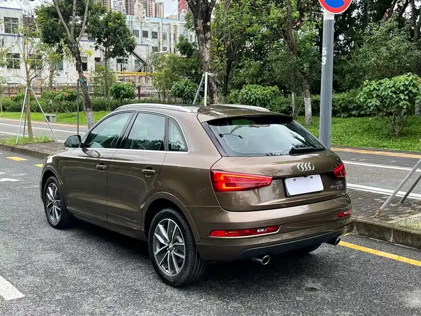 Фото 4 - Audi Q3