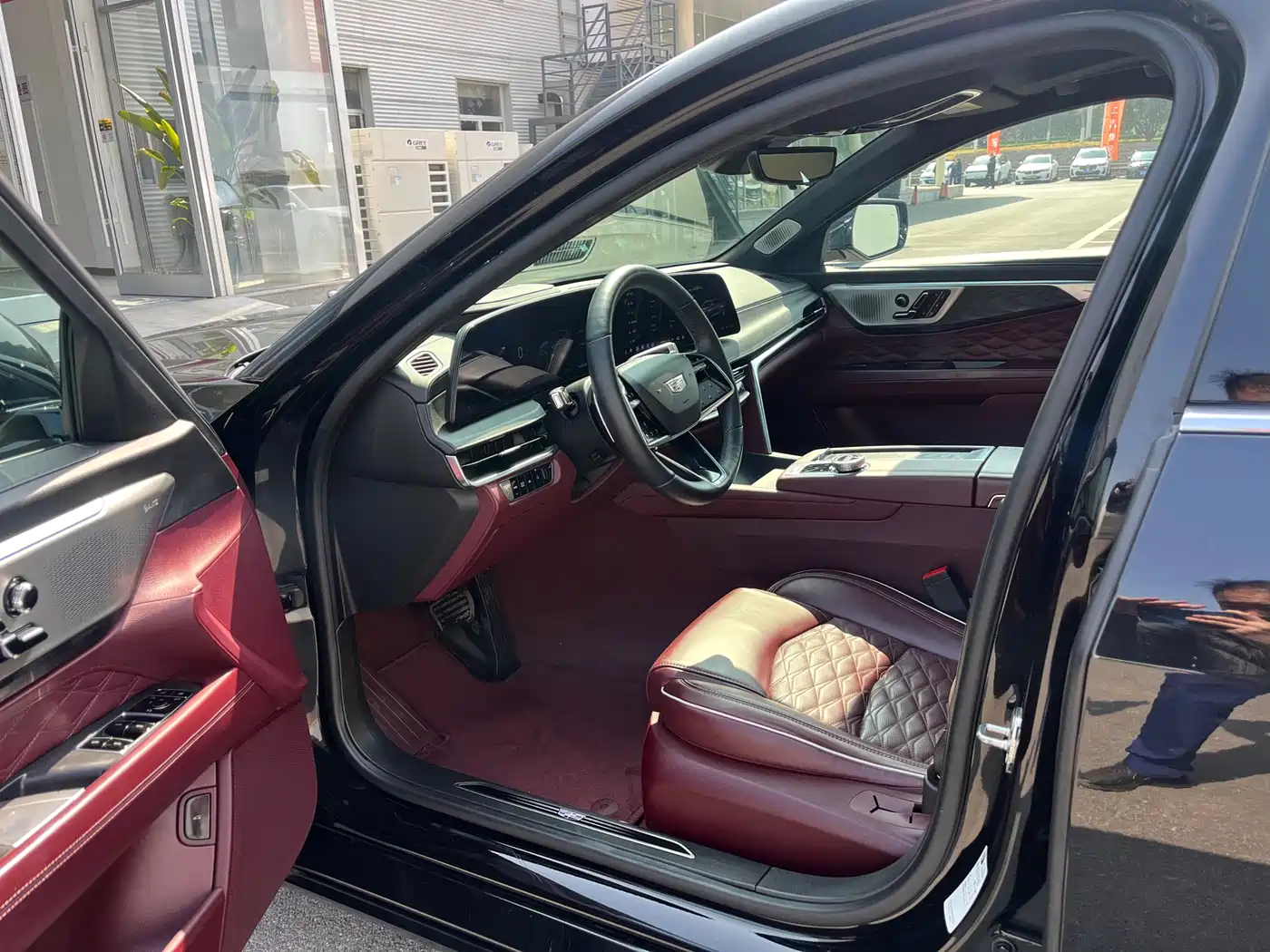 Cadillac CT6 2023 28T Platinum Model фото 4