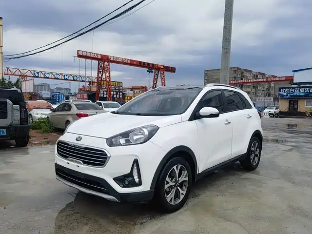 kia kx3-proud-run