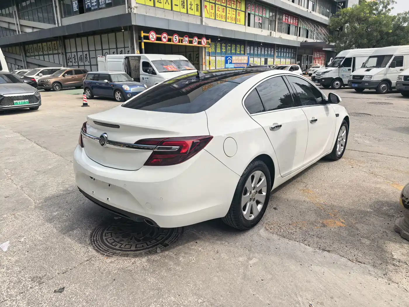 Фото 4 - Buick Regal